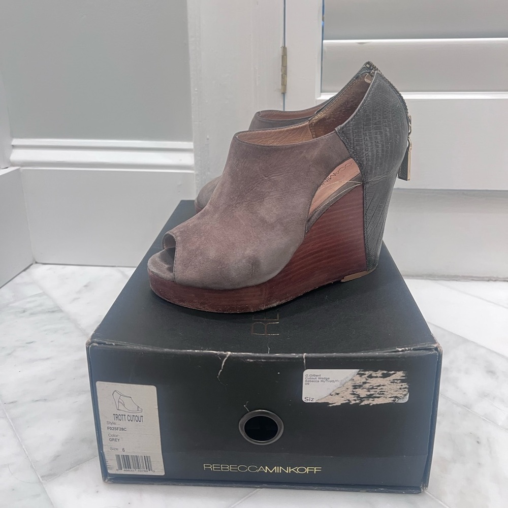 Rebecca Minkoff Suede Wedge Bootie Sandals Gray Size 6